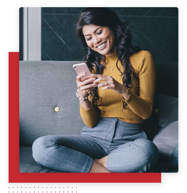 Form-image-CRM woman sending message on phone